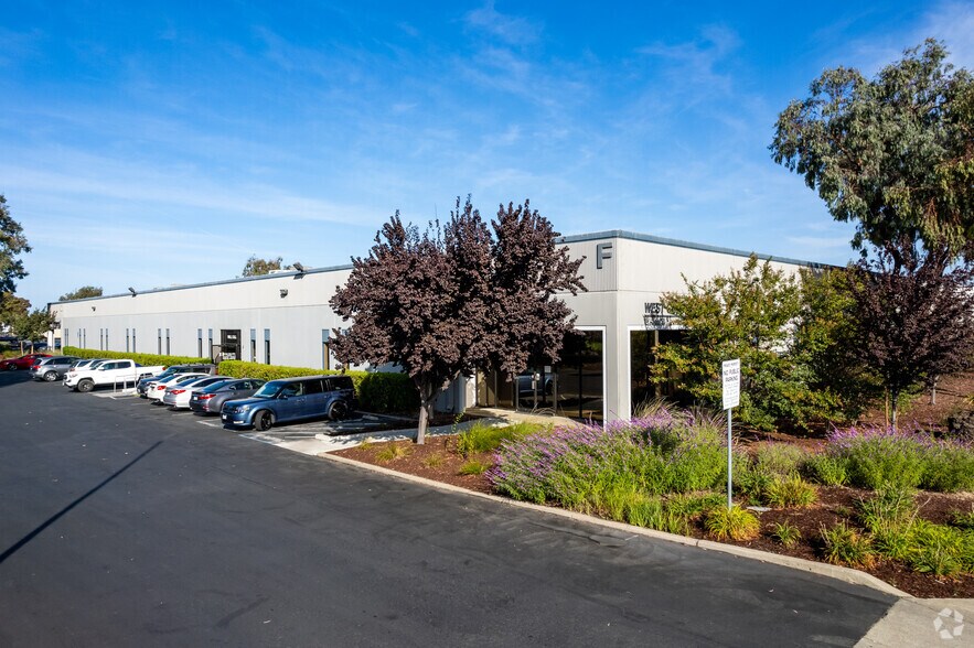 3433-3481 Arden Rd, Hayward, CA à louer - Photo principale – Image 1 sur 6