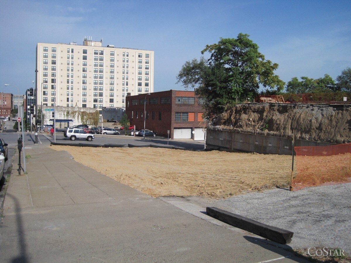 724 McGee St, Kansas City, MO à vendre Photo principale– Image 1 sur 13