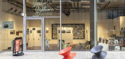 Orchard Pl, Londres à louer Photo de l’immeuble– Image 2 sur 2