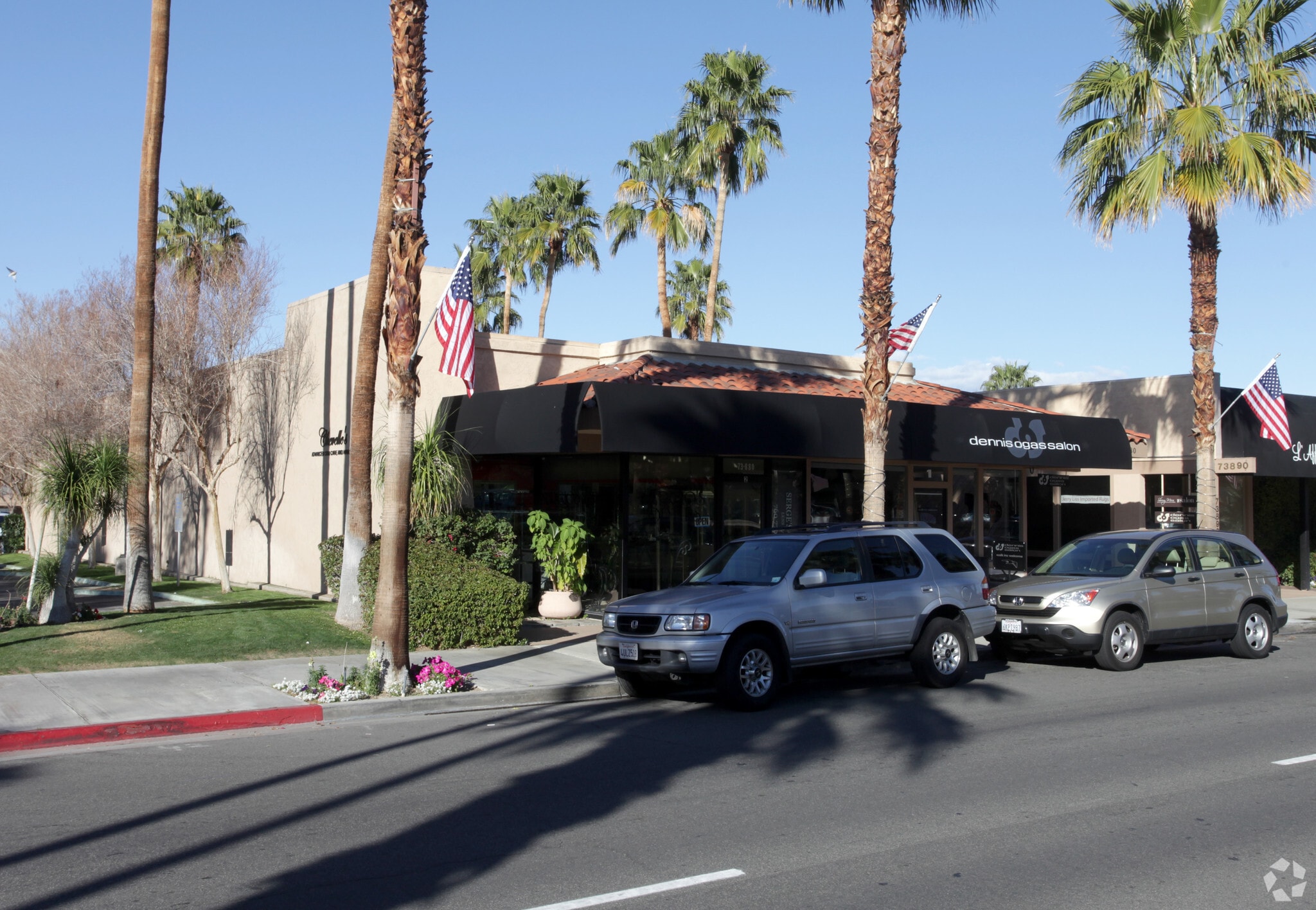 73880 El Paseo, Palm Desert, CA à vendre Photo principale– Image 1 sur 18