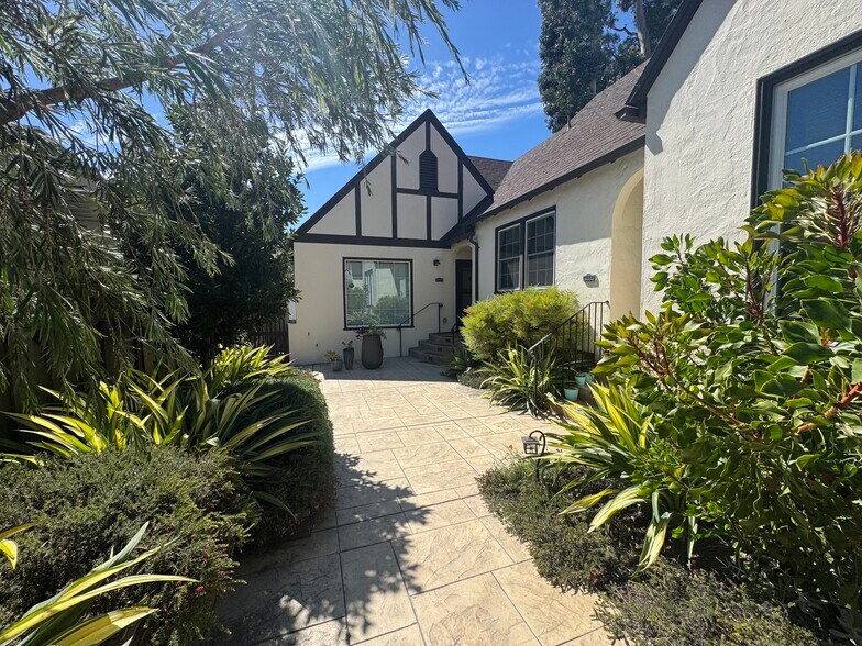 1652 Oxford St, Berkeley, CA à vendre - Photo de l’immeuble – Image 3 sur 26