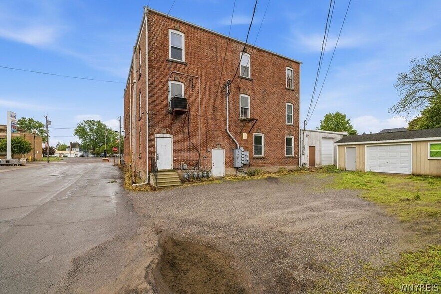 259 Young St, Wilson, NY à vendre - Photo de l’immeuble – Image 2 sur 36