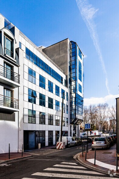 Bureau dans Asnières-sur-Seine à louer - Photo de l’immeuble – Image 3 sur 3