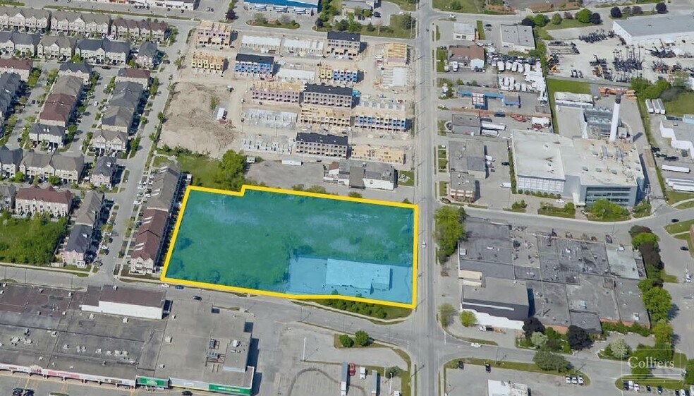 97 Hunt St, Ajax, ON à vendre - Photo de l’immeuble – Image 2 sur 2
