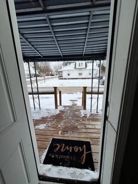 10 Buildings, 34/35 Units - 11.4% Cap portefeuille de 9 biens à vendre sur LoopNet.fr - Photo intérieure – Image 2 sur 91