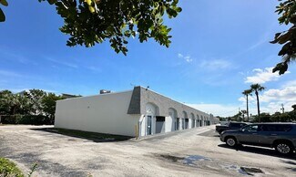 Plus de détails pour 324-378 SW 13th Ave, Pompano Beach, FL - Industriel/Logistique à louer