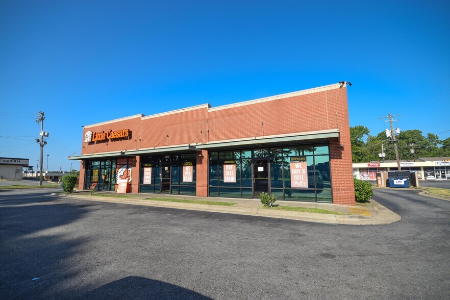 3412 S University Ave, Little Rock, AR à louer - Photo de l’immeuble – Image 2 sur 2