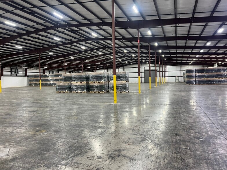 2195 Industrial South Rd, Dalton, GA à louer - Photo intérieure – Image 1 sur 4