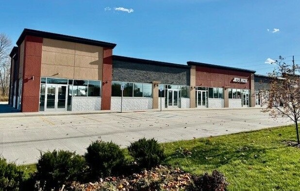 57070 Gratiot Ave, New Haven, MI à louer - Photo de l’immeuble – Image 2 sur 6