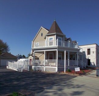 Plus de détails pour 982 Mineral Spring Ave, North Providence, RI - Bureau à vendre