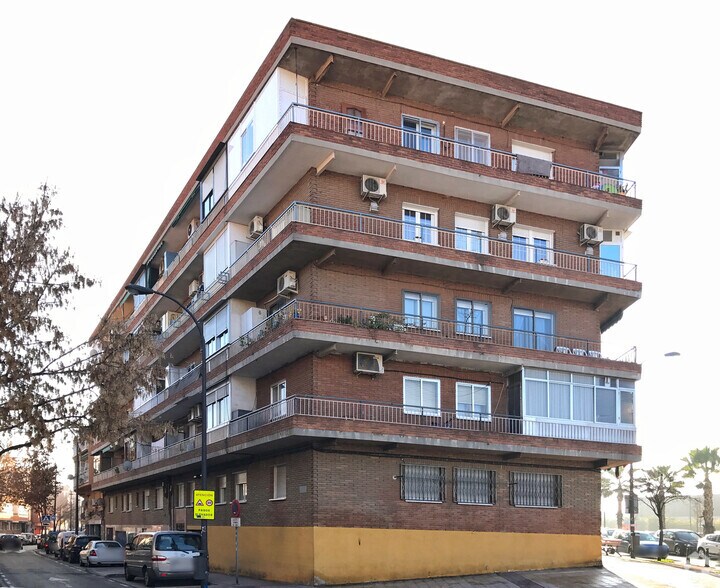 Calle Jacinto Benavente, 21, Getafe, Madrid à vendre - Photo principale – Image 1 sur 2