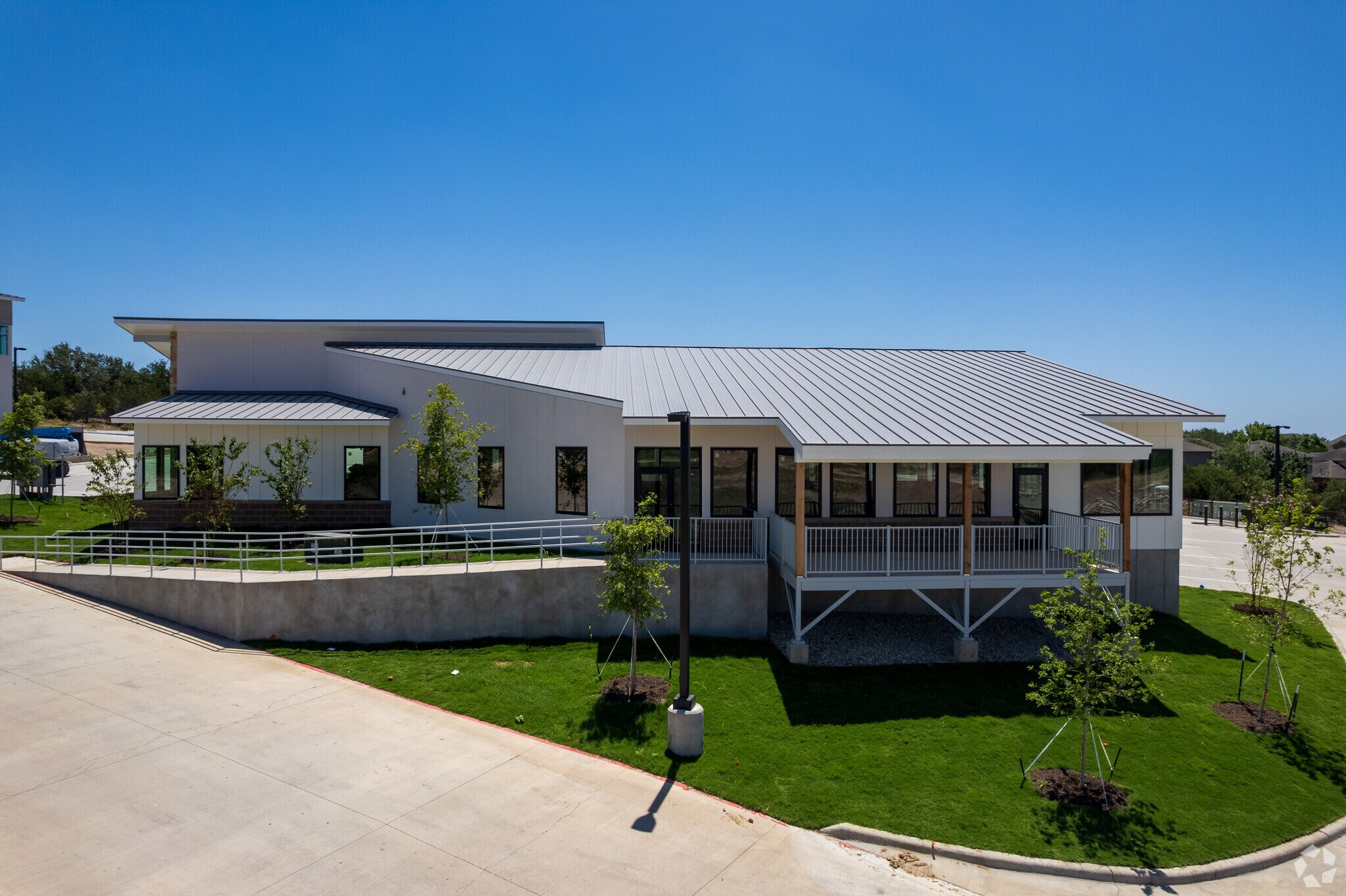 13341 W Highway 290, Austin, TX à vendre Photo de l’immeuble– Image 1 sur 8