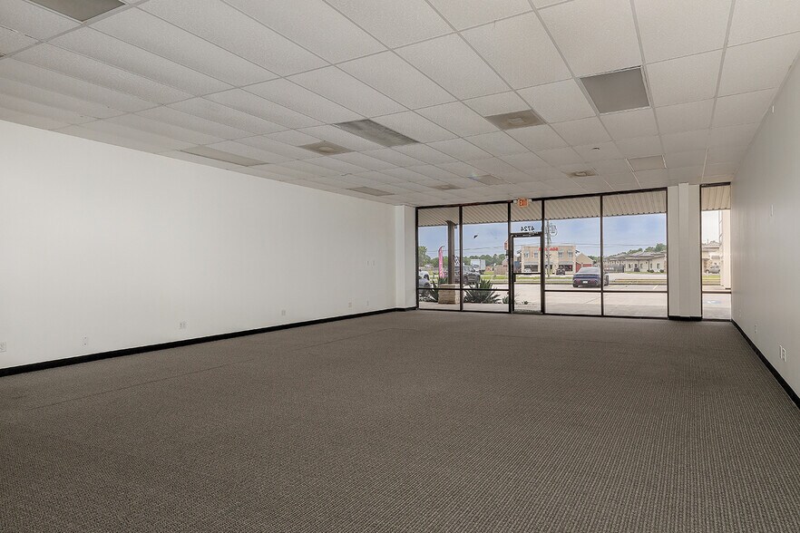 4700-4750 Fm-2920, Spring, TX à louer - Photo intérieure – Image 3 sur 23