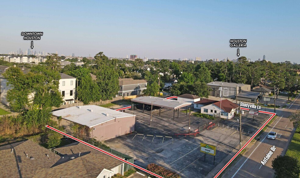 1510 Antoine Dr portefeuille de 2 biens à vendre sur LoopNet.fr - Photo de l’immeuble – Image 3 sur 5
