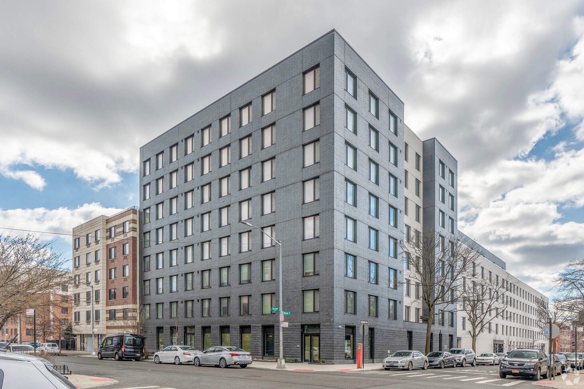 353-376 Chester St, Brooklyn, NY à louer Photo principale– Image 1 sur 8