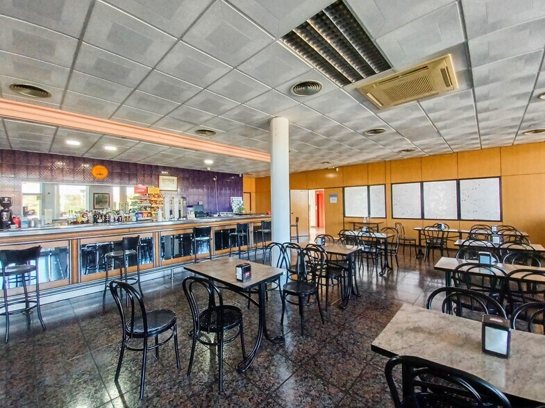 Spécialité dans Móra la Nova, Tarragona à vendre - Photo intérieure – Image 3 sur 8