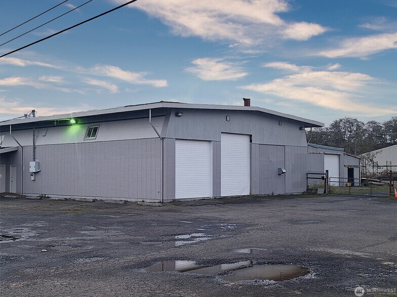 2200 Commerce St, Aberdeen, WA à vendre - Photo de l’immeuble – Image 1 sur 4