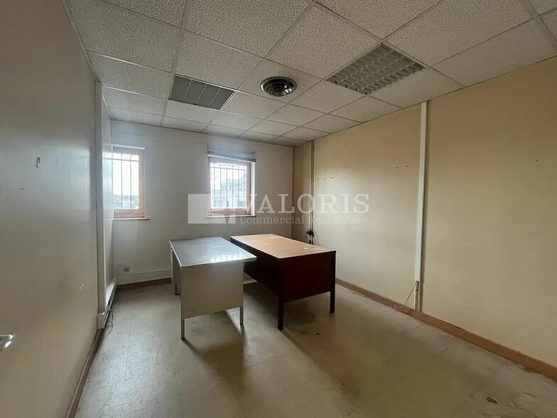 Local d'activités dans Brindas à vendre - Photo de l’immeuble – Image 2 sur 6