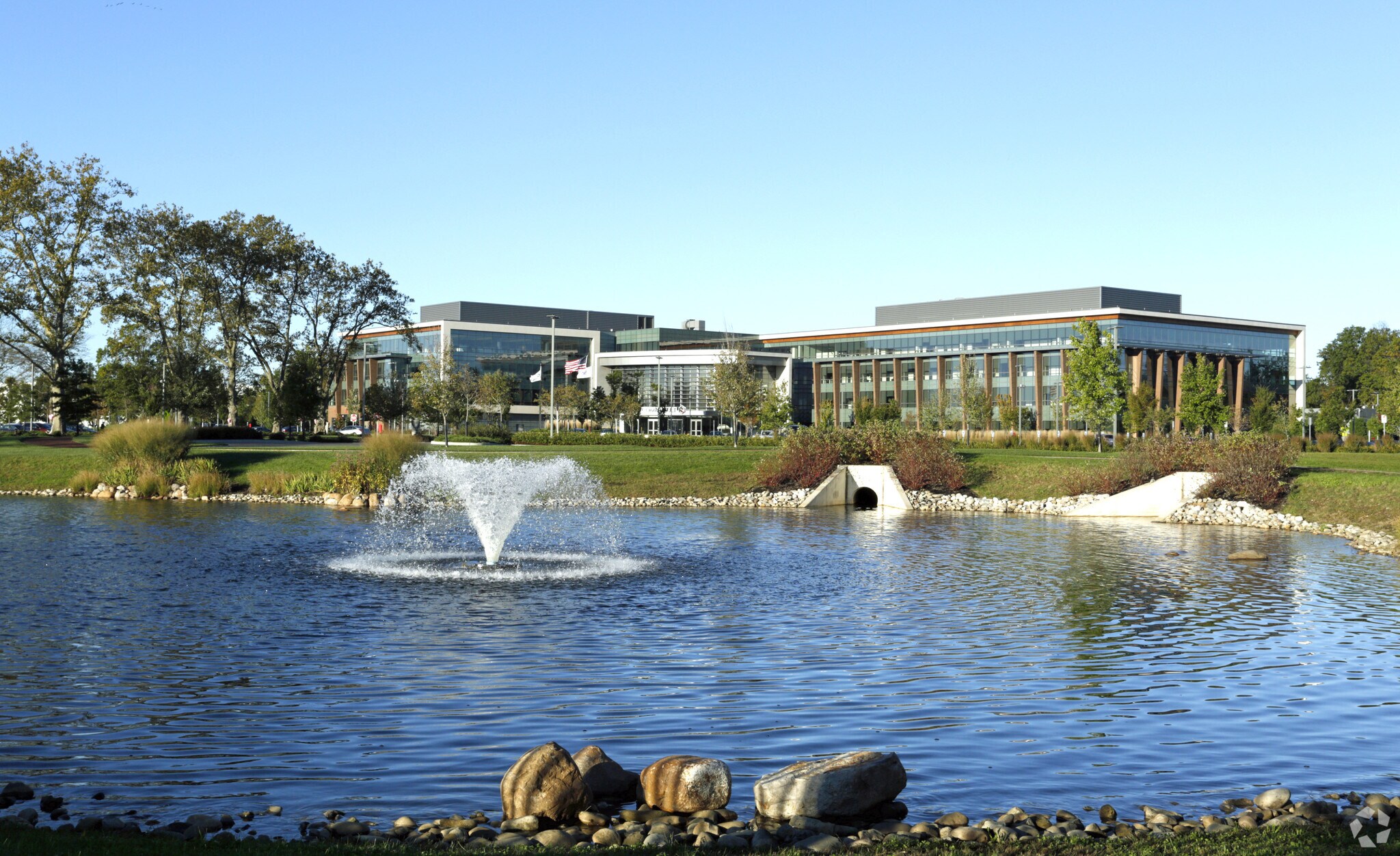 1 CommVault Way, Tinton Falls, NJ à louer Photo principale– Image 1 sur 15