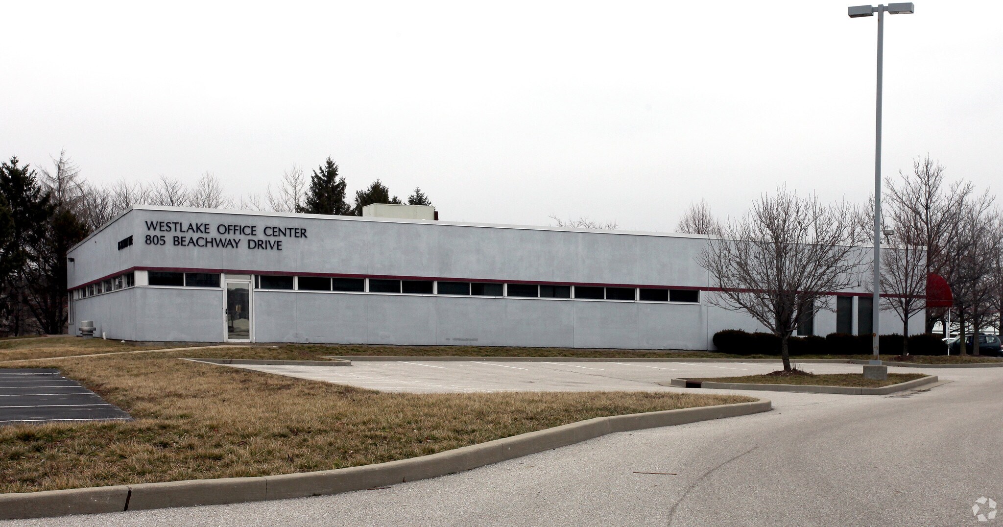 805 Beachway Dr, Indianapolis, IN à vendre Photo principale– Image 1 sur 9