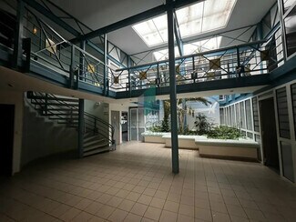 Plus de détails pour Bureau à louer