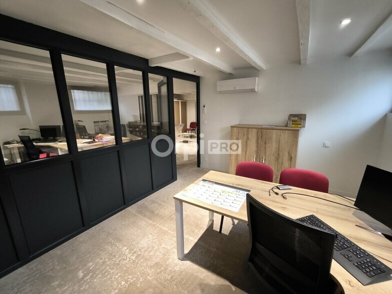 Bureau dans Brive-la-Gaillarde à louer - Photo intérieure – Image 3 sur 9