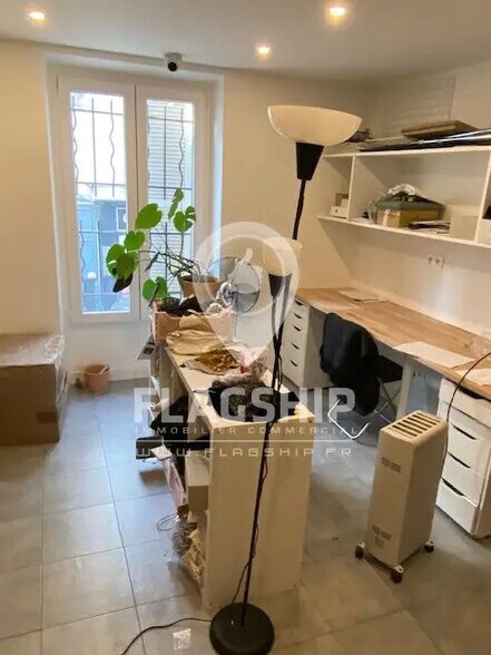 Local commercial dans Levallois-Perret à louer - Photo de l’immeuble – Image 1 sur 3
