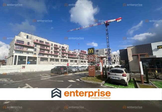 Plus de détails pour Local commercial à vendre