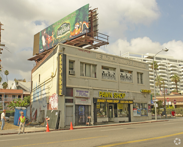 1645 N La Brea Ave, Los Angeles, CA à louer - Photo principale – Image 1 sur 28