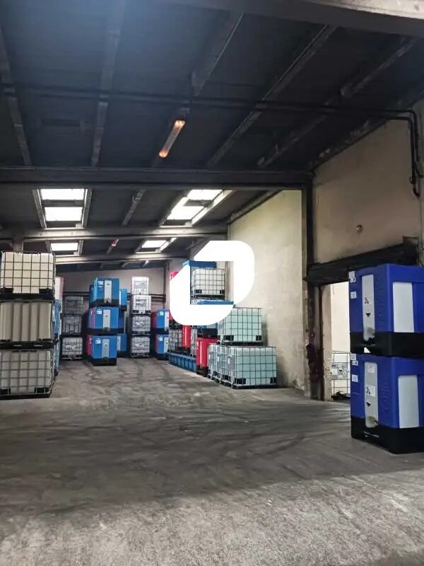 Plus de détails pour Local d’activités à vendre