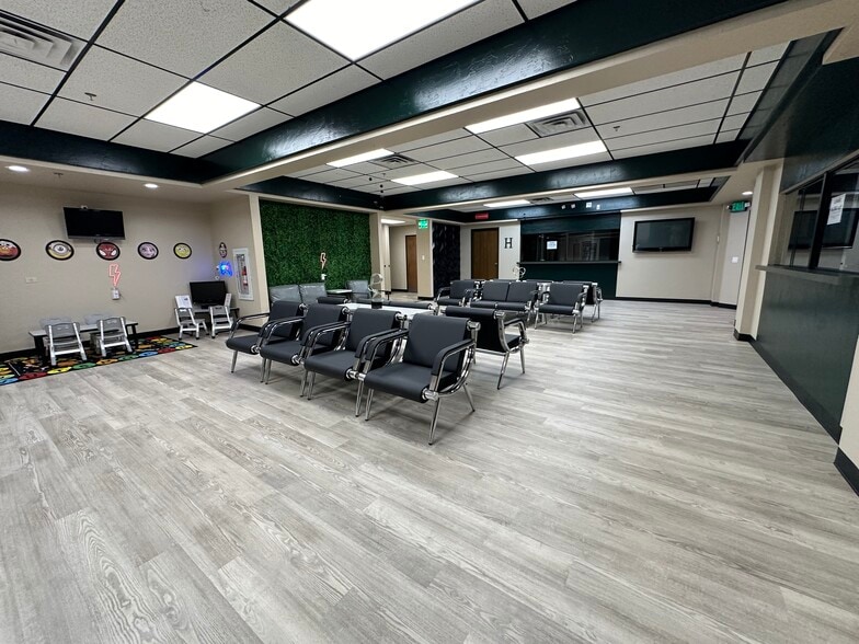 1201 S Douglas Blvd, Midwest City, OK à louer - Photo intérieure – Image 3 sur 5