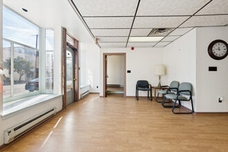 201-203 E Broadway, Salem, NJ à louer Photo intérieure– Image 1 sur 11