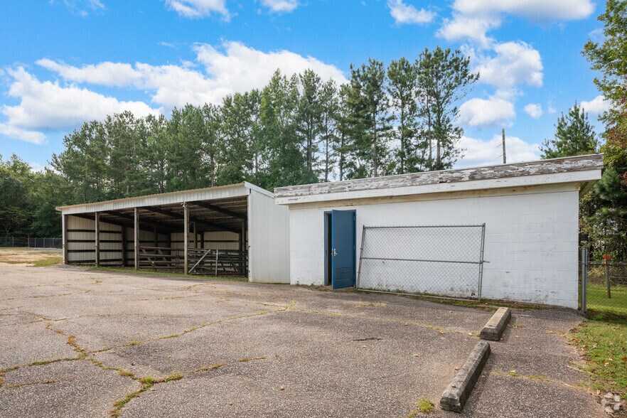 14851 Veterans Memorial Hwy, Villa Rica, GA à louer - Photo de l’immeuble – Image 3 sur 5