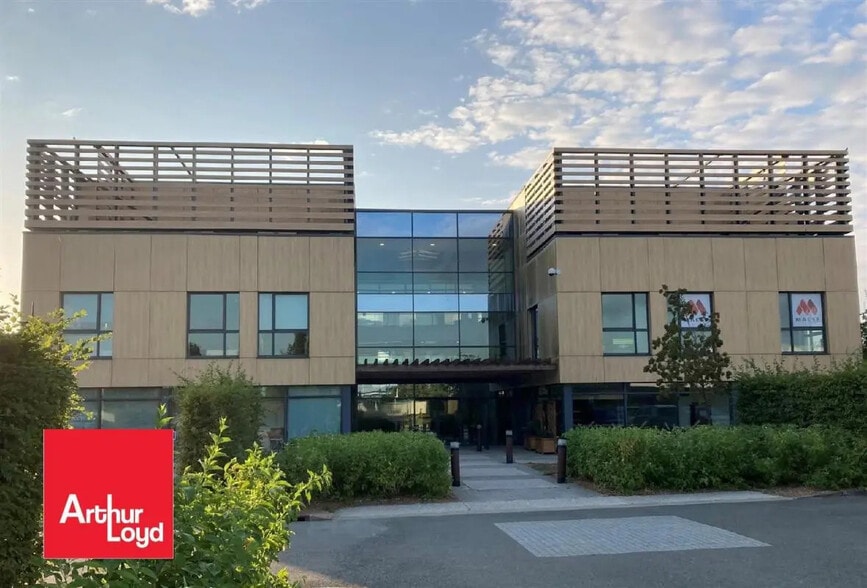 Bureau dans Chartres à louer - Photo de l’immeuble – Image 1 sur 2