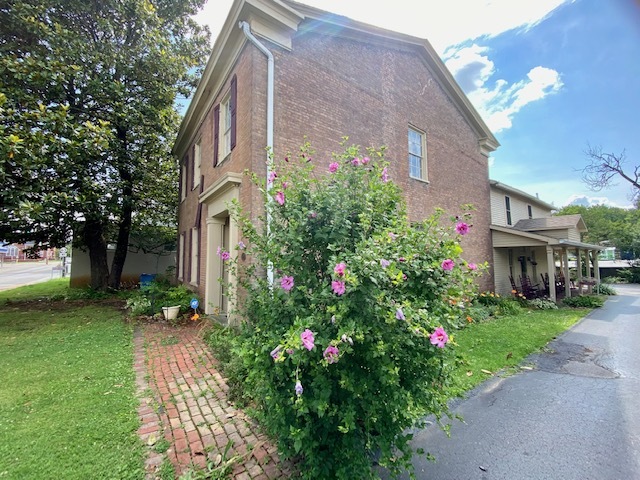 313 S Green St, Glasgow, KY à vendre - Photo de l’immeuble – Image 1 sur 61
