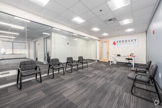 9920 Franklin Square Dr, Nottingham, MD à louer Photo intérieure– Image 1 sur 5