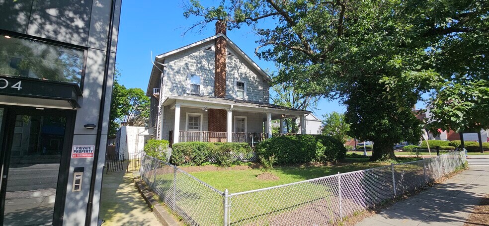 1200 Delafield Pl NW, Washington, DC à vendre - Photo de l’immeuble – Image 3 sur 13