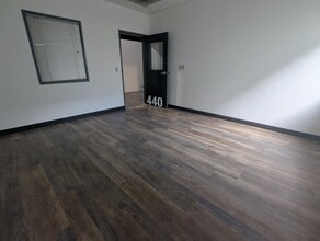 3901 SE Naef Rd, Portland, OR à louer Photo intérieure– Image 2 sur 8