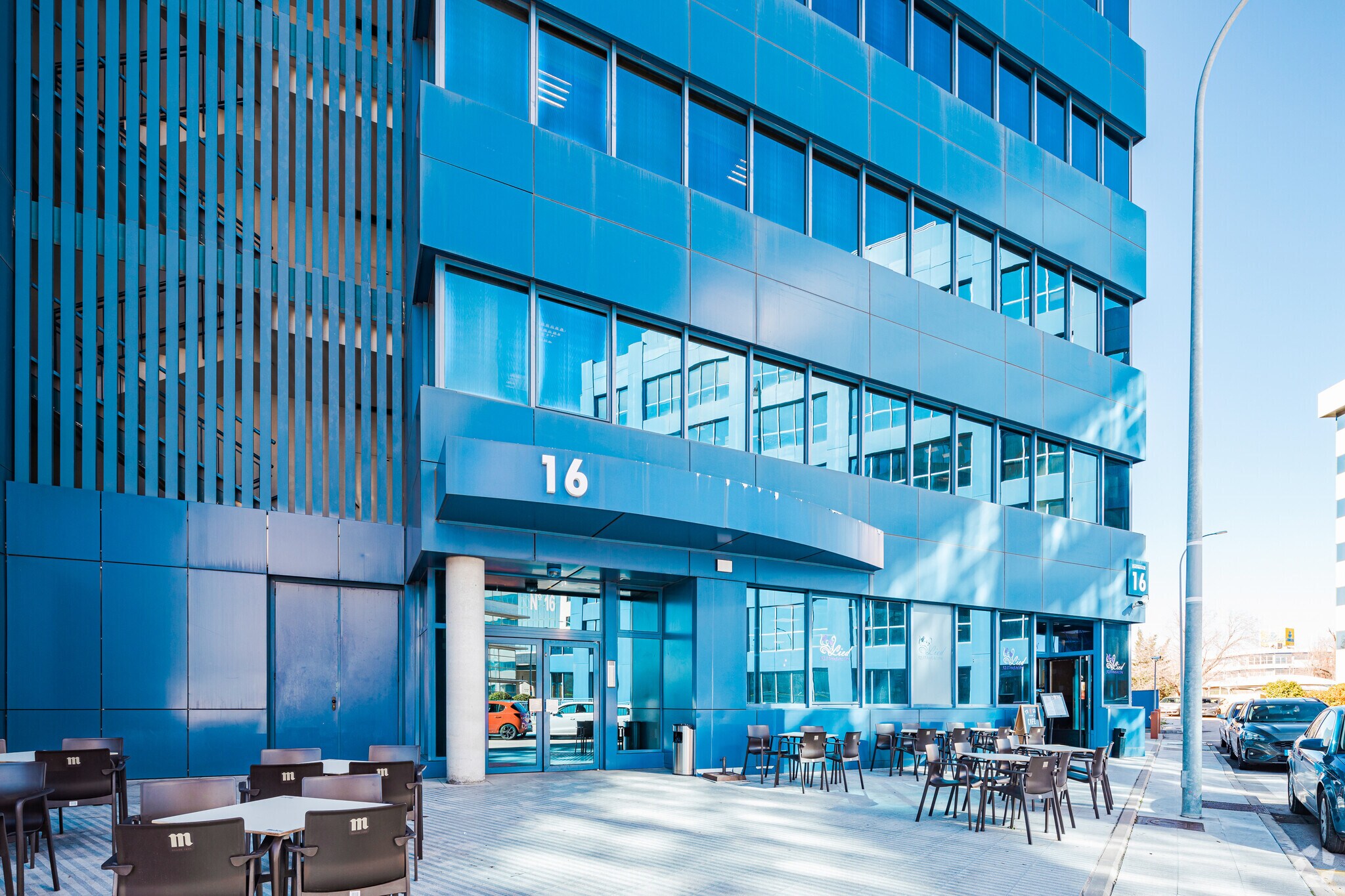 Avenida Sur de Barajas, 16, Madrid, Madrid à louer Photo de l’immeuble– Image 1 sur 2