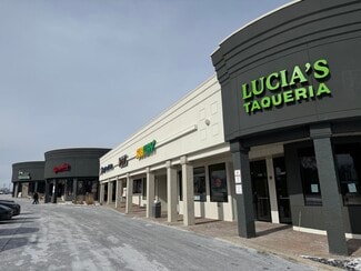 Plus de détails pour 2040-2140 E Grand Ave, Lindenhurst, IL - Local commercial à louer
