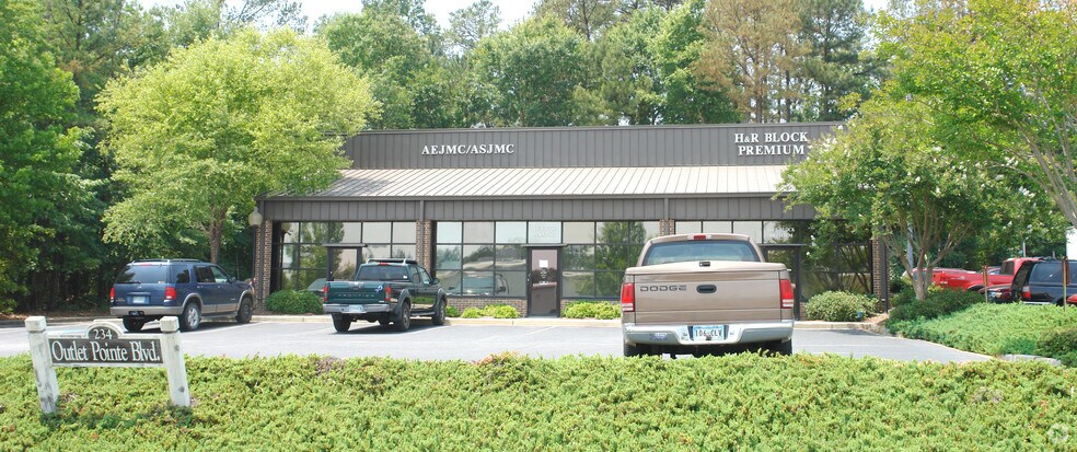 234 Outlet Pointe Blvd, Columbia, SC à vendre - Photo de l’immeuble – Image 2 sur 6