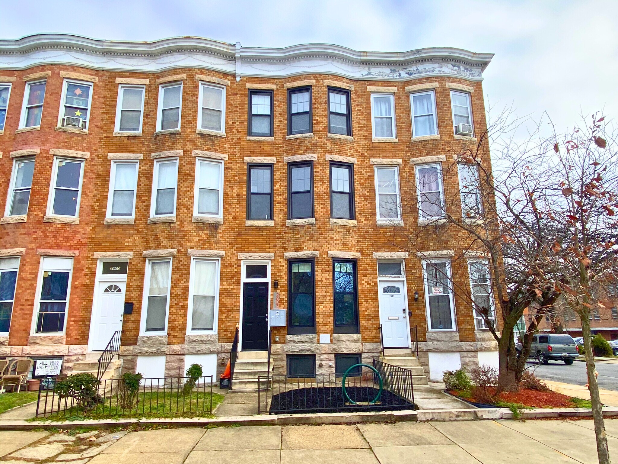 2617 Maryland Ave, Baltimore, MD à vendre Photo de l’immeuble– Image 1 sur 19