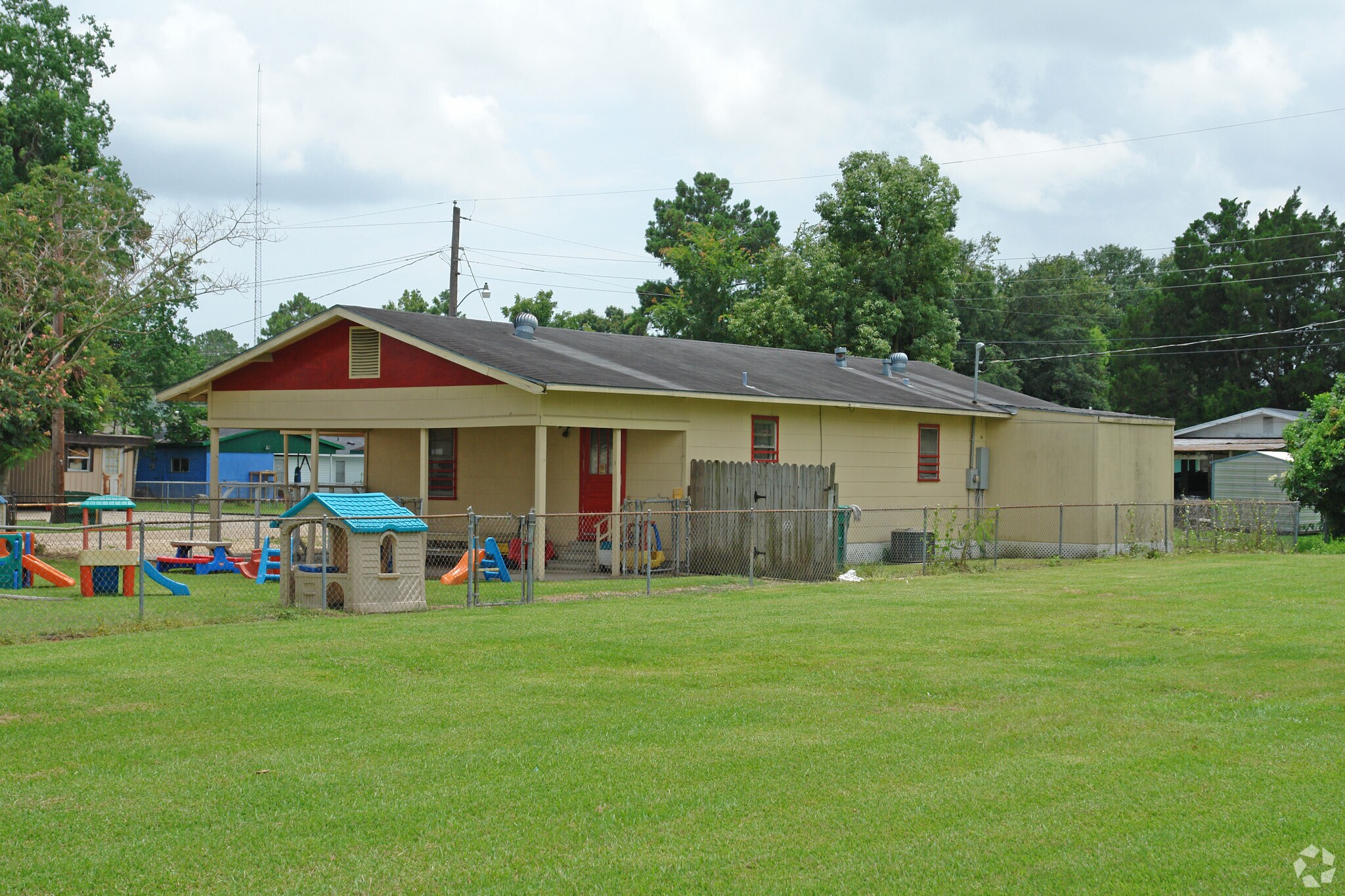 122 Pine St, Lafayette, LA à vendre Photo principale– Image 1 sur 4