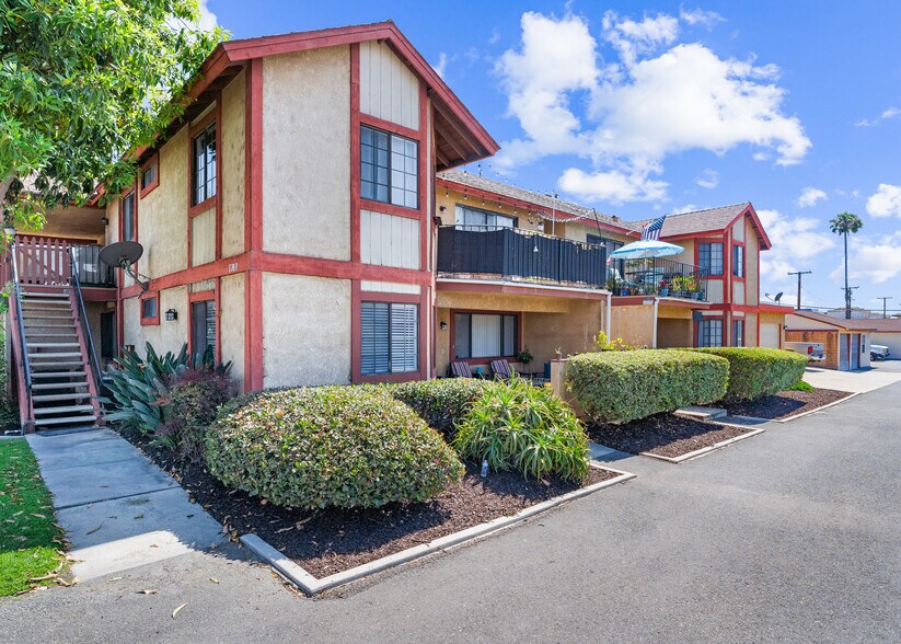 12841-12879 Nutwood Street, Garden Grove, CA à vendre - Photo de l’immeuble – Image 2 sur 6