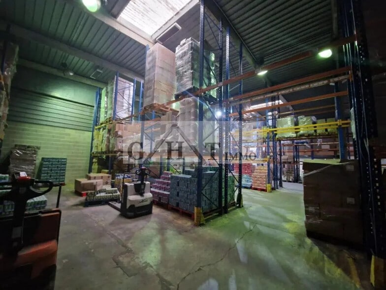 Industriel/Logistique dans Sarcelles à vendre - Photo intérieure – Image 2 sur 5