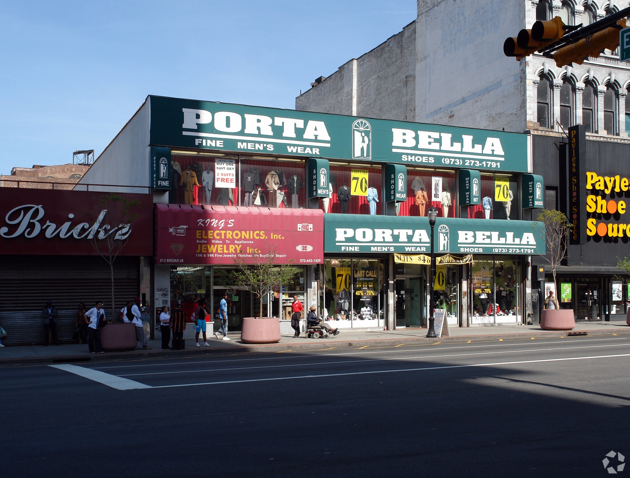 813 Broad St, Newark, NJ à louer Photo principale– Image 1 sur 3