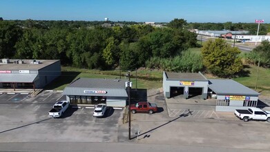1605-1611 N Main St, Cleburne, TX à louer - Vidéo sur l’annonce professionnelle 