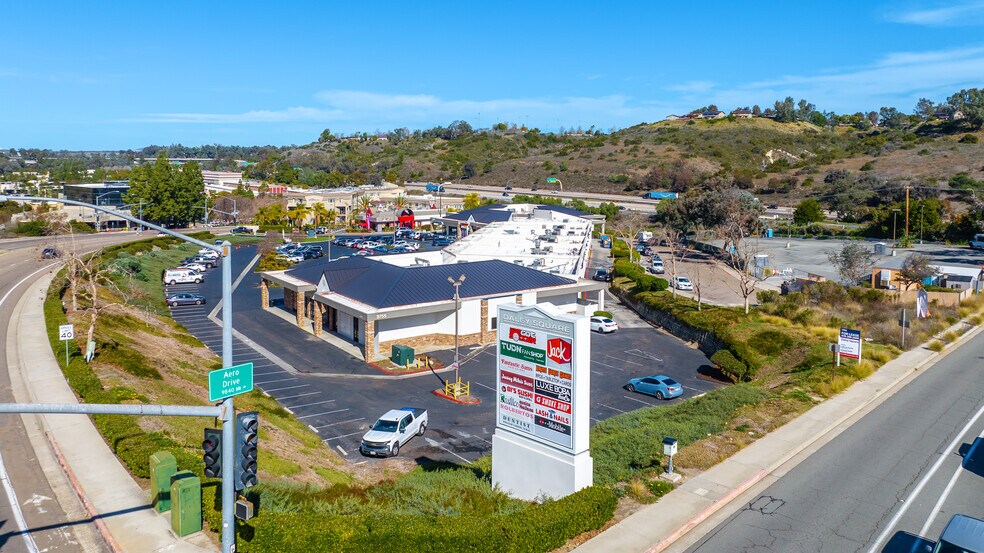 3755 Murphy Canyon Rd, San Diego, CA à louer - Photo de l’immeuble – Image 3 sur 14