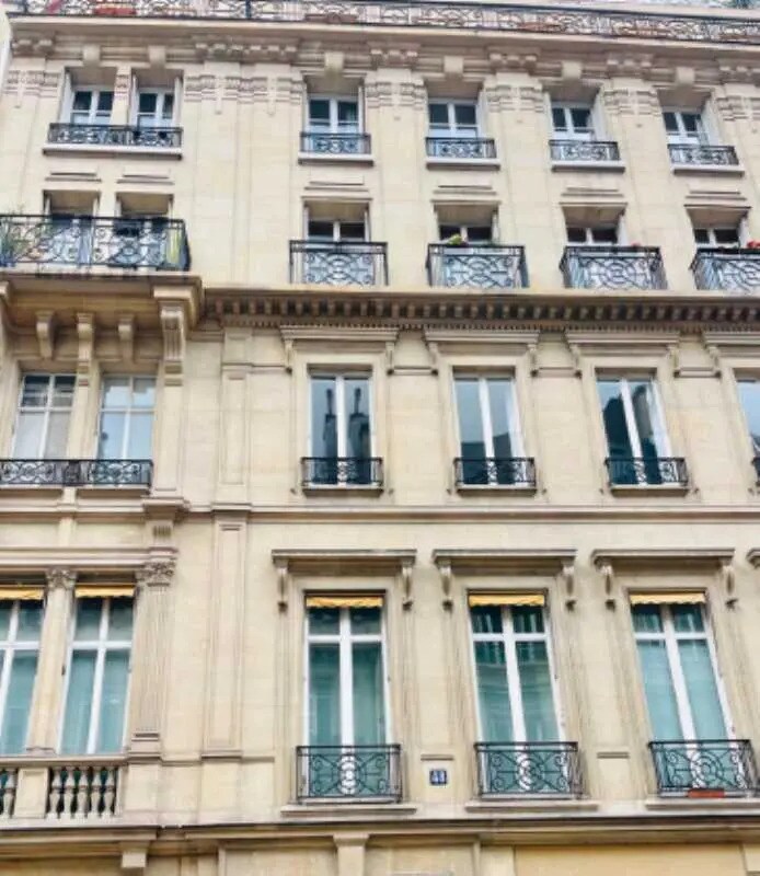 48 Rue De La Bienfaisance, Paris à vendre Photo de l’immeuble– Image 1 sur 5