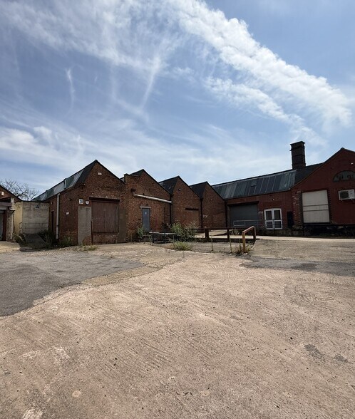 Kingsfield Works, Arthur Street, Barwell portefeuille de 2 biens à vendre sur LoopNet.fr - Photo de l’immeuble – Image 3 sur 5
